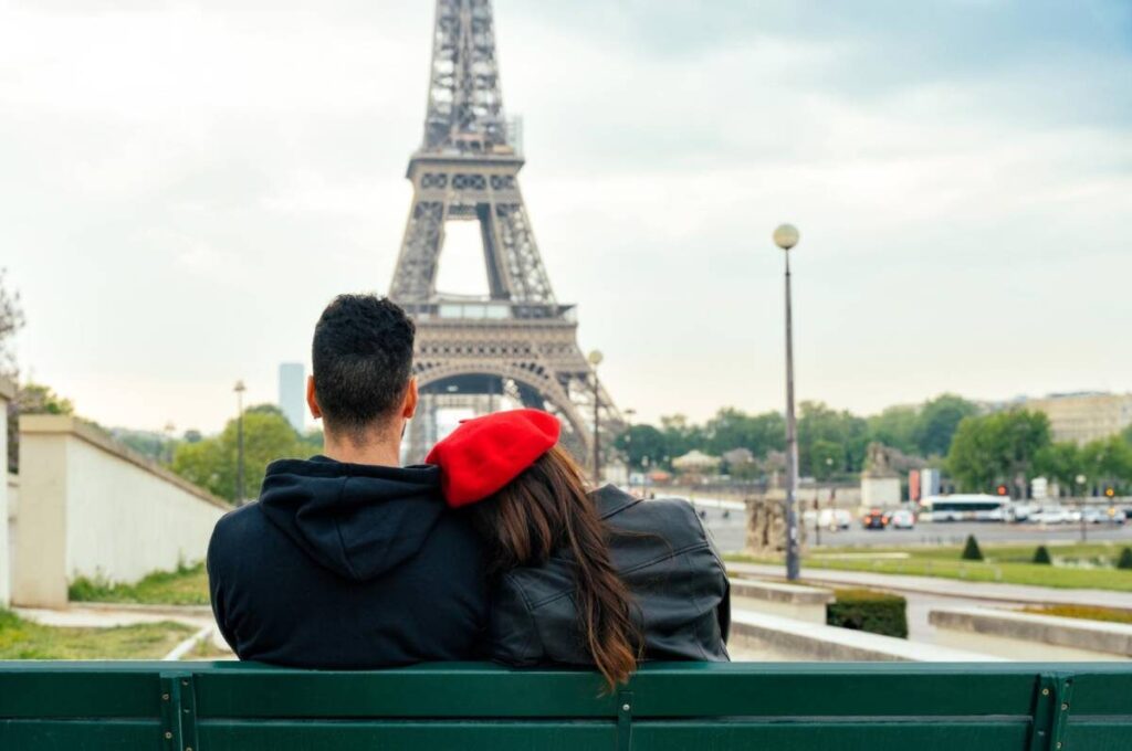 Romantic Experiences Couples Can Enjoy 