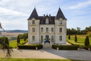 chateau in france to stay