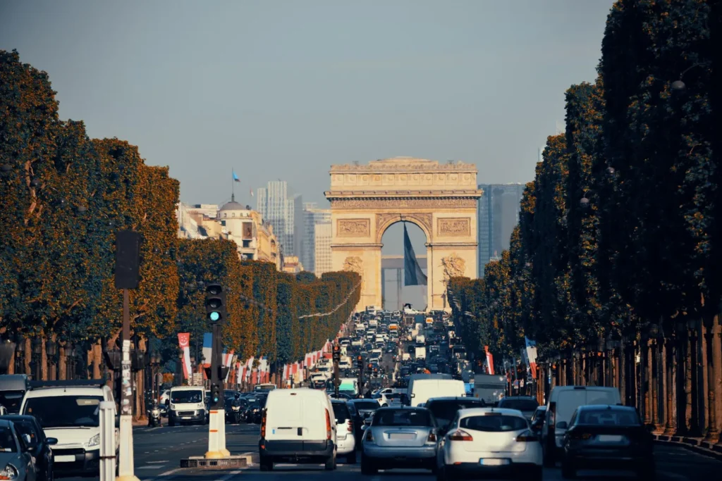 Traffic near the Arc de Triomphe in Paris